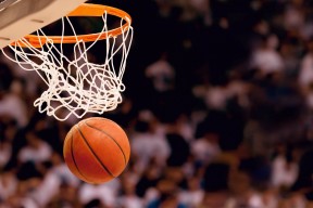 九游娱乐-青岛男篮球队比赛节奏掌控优秀，青岛男篮全名